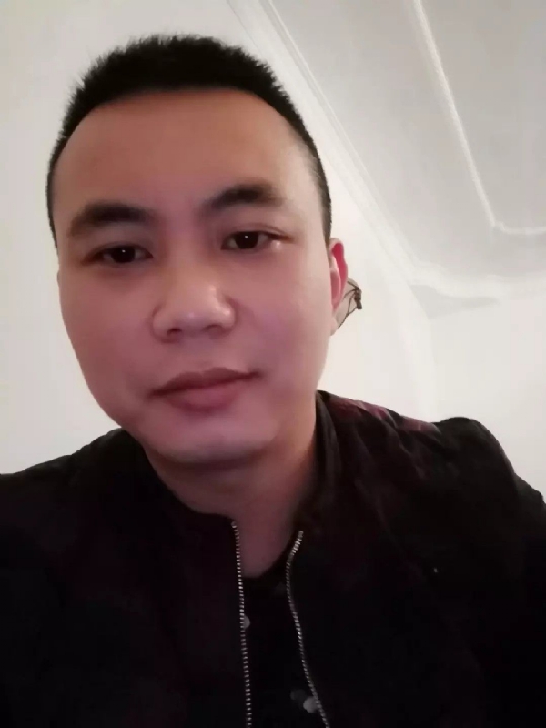 喜闻香气的第一张照片--周口相亲服务中心