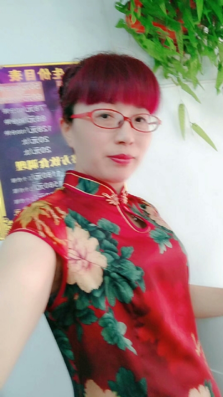 平凡女人的第一张照片--周口相亲服务中心