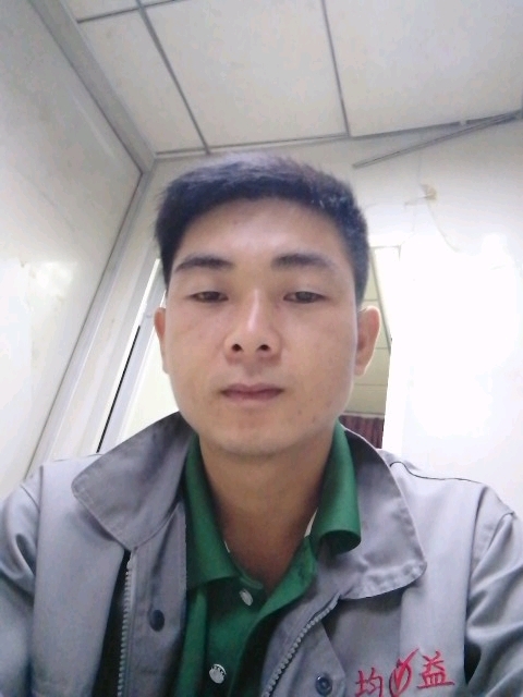 枫叶的第一张照片--周口相亲服务中心