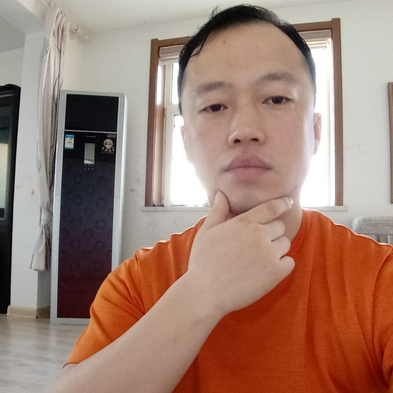爱热闹的人的第一张照片--周口相亲服务中心