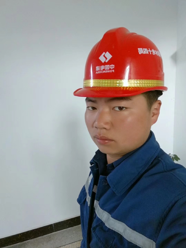 小公牛的第一张照片--周口相亲服务中心
