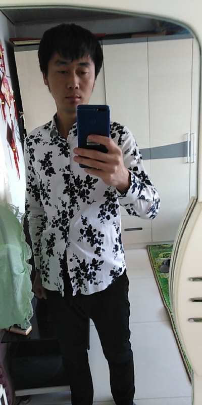 兰若寺里的书生的第一张照片--周口相亲服务中心