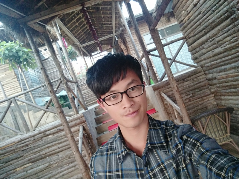 霸道的先生的第一张照片--周口相亲服务中心