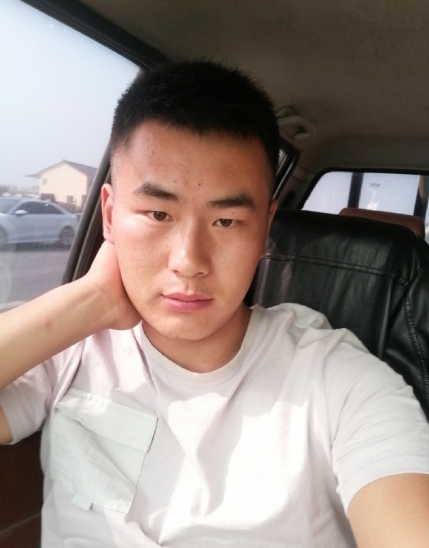 马宏亮的第二张照片--周口相亲服务中心