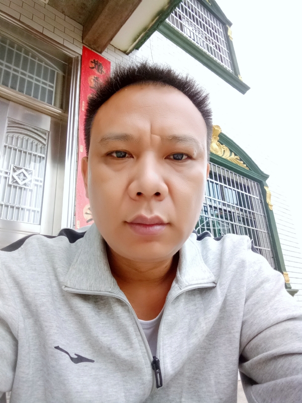 随缘的第一张照片--周口相亲服务中心