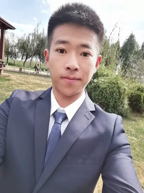 昌先生的第一张照片--周口相亲服务中心