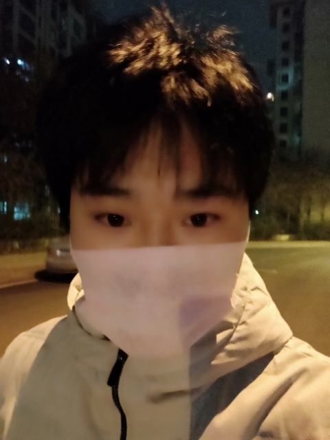 偏丶执的第一张照片--周口相亲服务中心