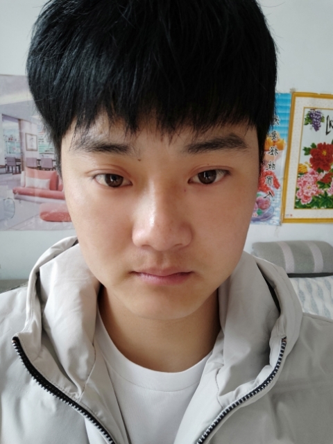偏丶执的第二张照片--周口相亲服务中心