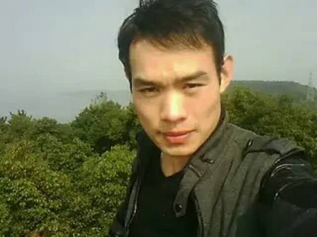 明镜的第一张照片--周口相亲服务中心