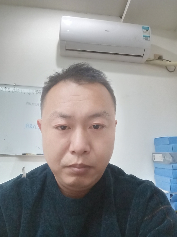 寻找另一半的第一张照片--周口相亲服务中心