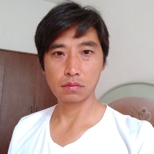 莞尔一笑的第一张照片--周口相亲服务中心