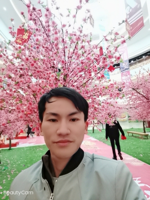 单身一人的第一张照片--周口相亲服务中心