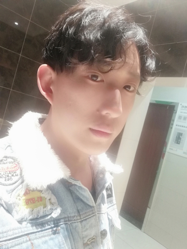鲸落ii的第一张照片--周口相亲服务中心