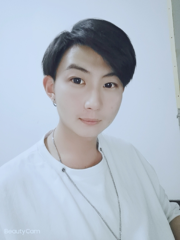 漠然的第二张照片--周口相亲服务中心