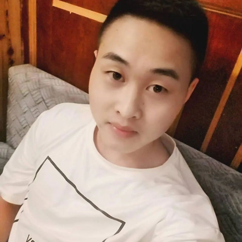 娃娃脸小爸爸的第一张照片--周口相亲服务中心