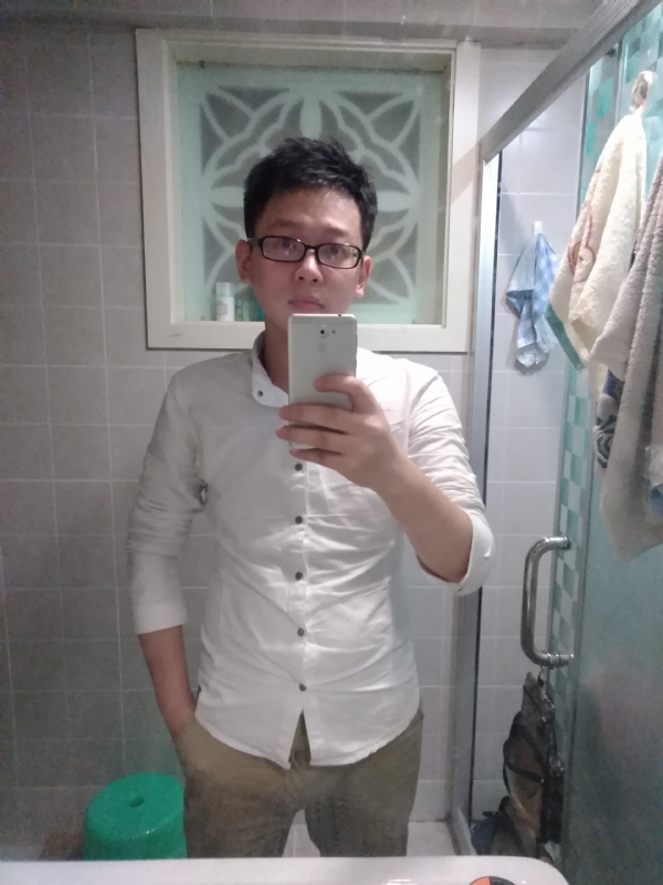 花谢魂伤的第三张照片--周口相亲服务中心
