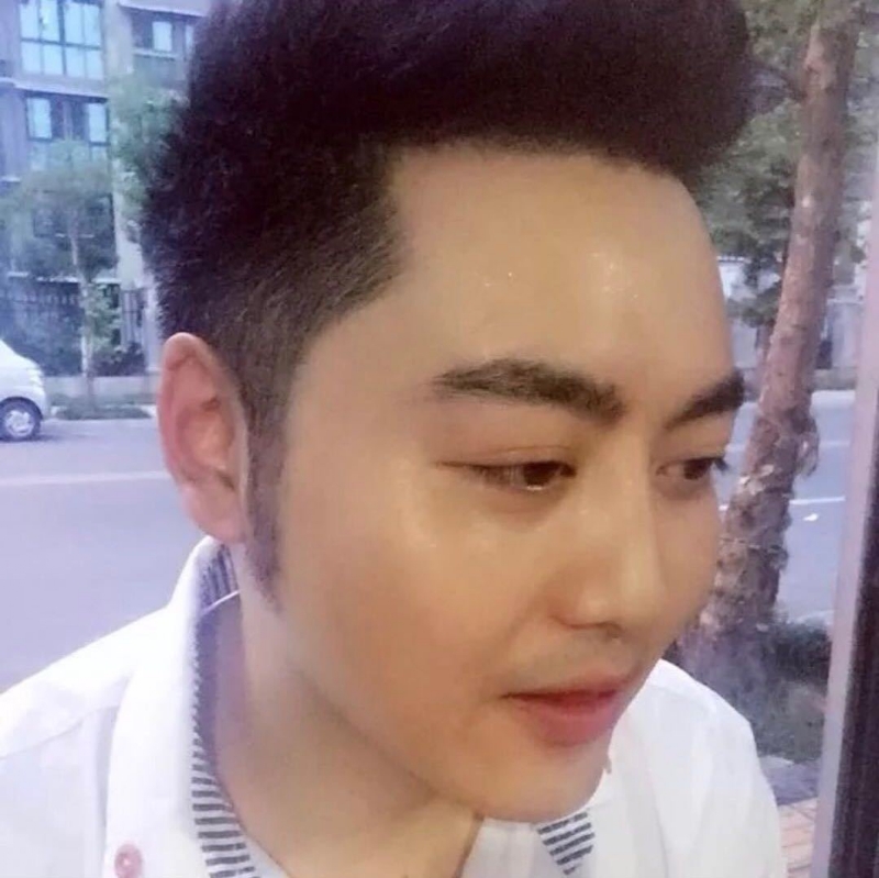 加油吧少年的第一张照片--周口相亲服务中心