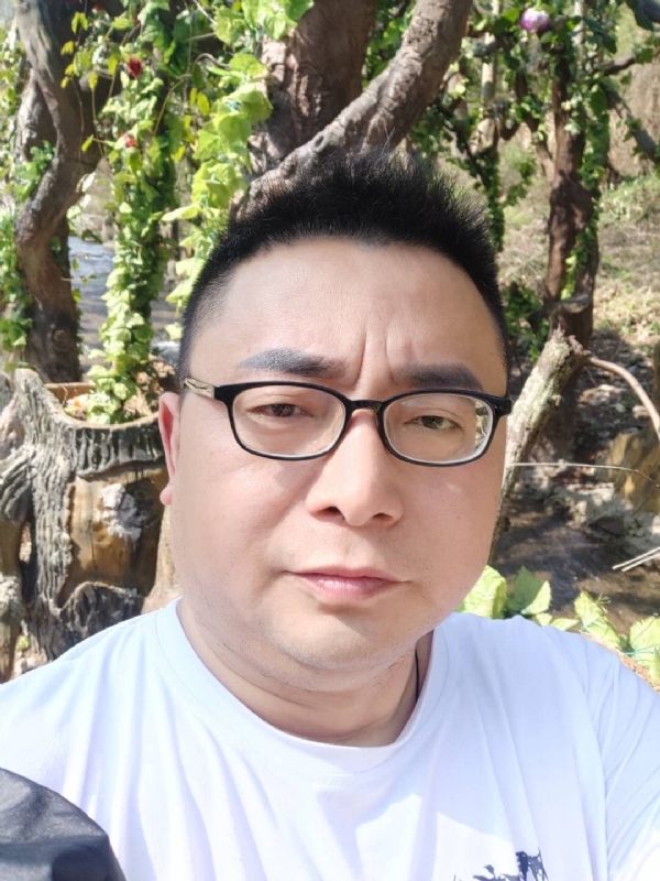 妙手仁心的第一张照片--周口相亲服务中心