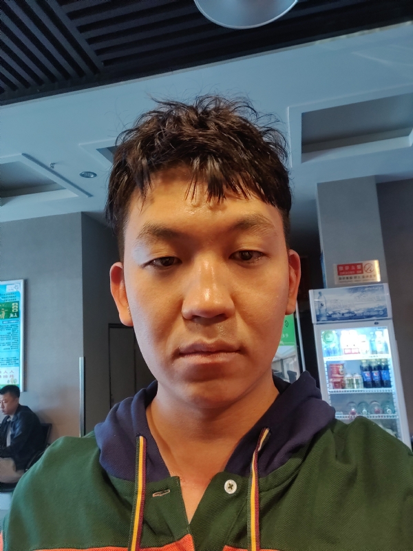 文哈哈的第一张照片--周口相亲服务中心