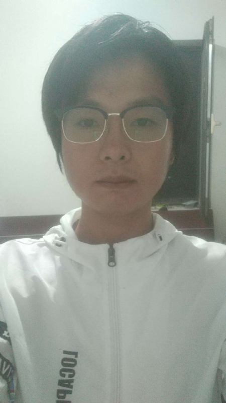 轻吻的第一张照片--周口相亲服务中心