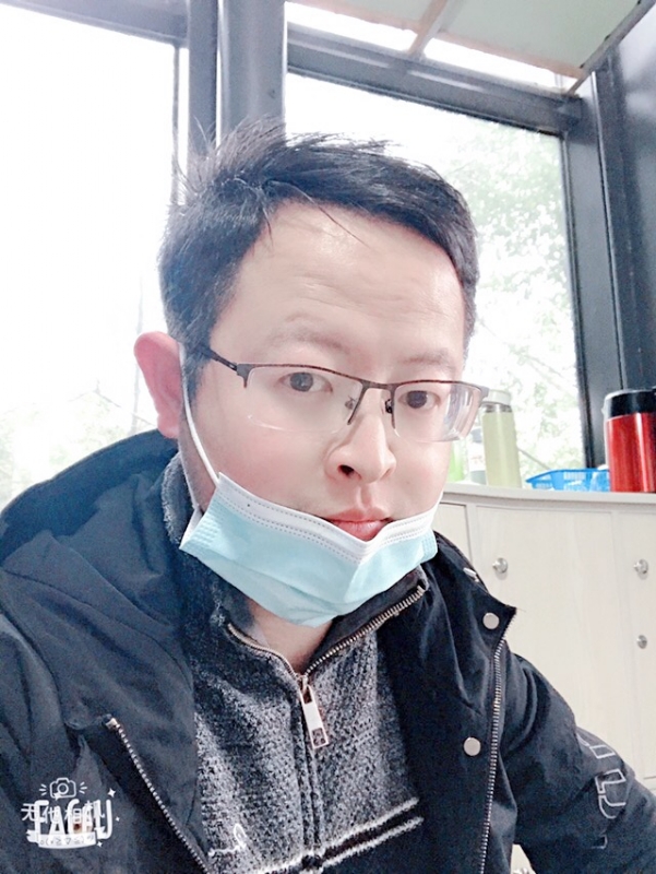 爱不渝的第二张照片--周口相亲服务中心