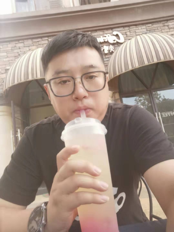 半旧情怀的第一张照片--周口相亲服务中心