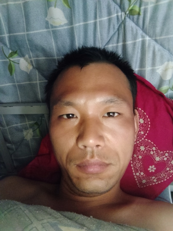 弘扬的第一张照片--周口相亲服务中心