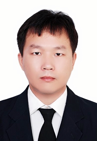 草帽借箭的第一张照片--周口相亲服务中心
