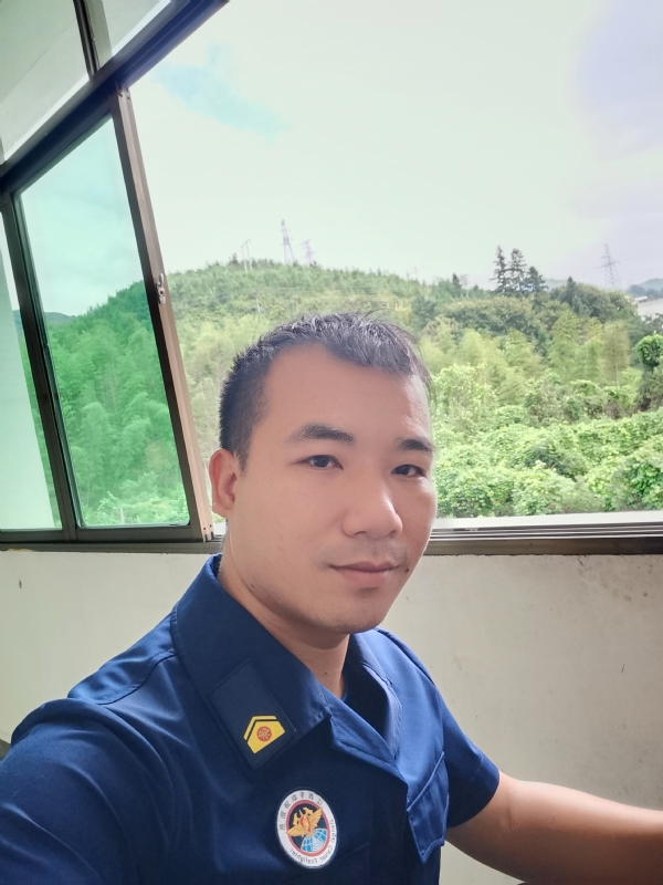 期待未来的第一张照片--周口相亲服务中心