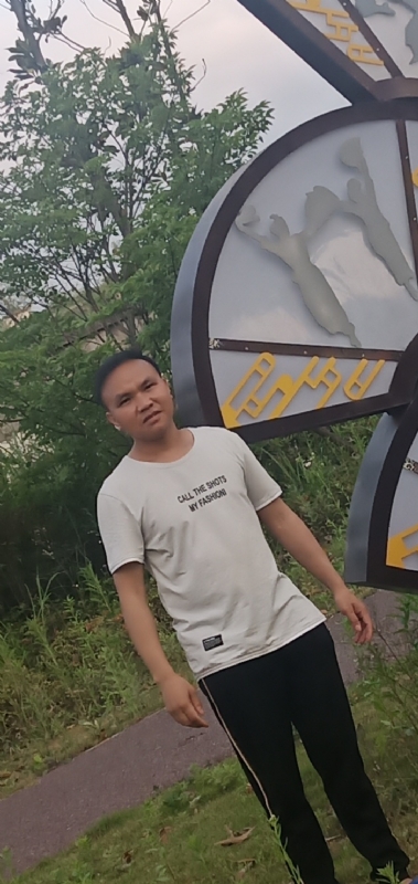 愉快的阳光的第一张照片--周口相亲服务中心