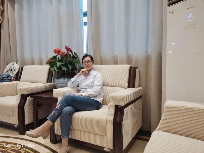 秋水伊人的第一张照片--周口相亲服务中心