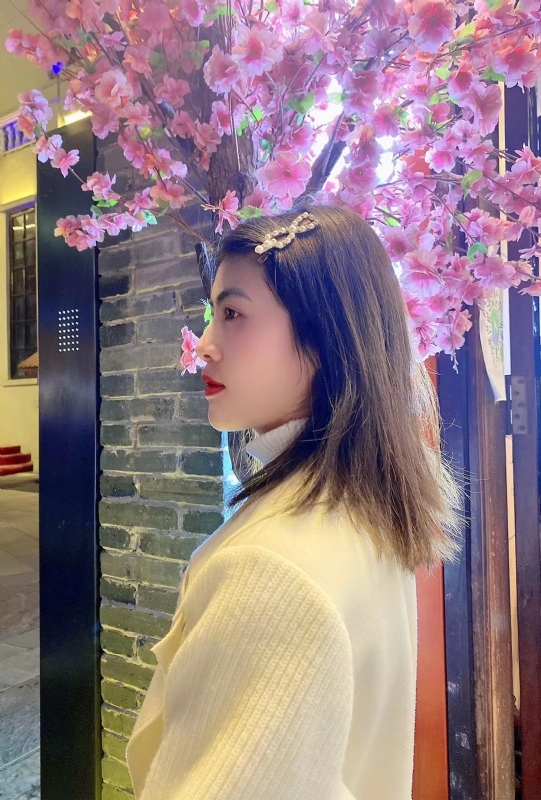 大眼妹的第一张照片--周口相亲服务中心