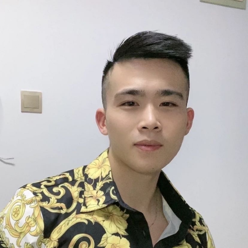 迷彩冲锋衣的第一张照片--周口相亲服务中心