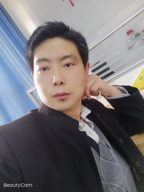 铜豌豆的第一张照片--周口相亲服务中心