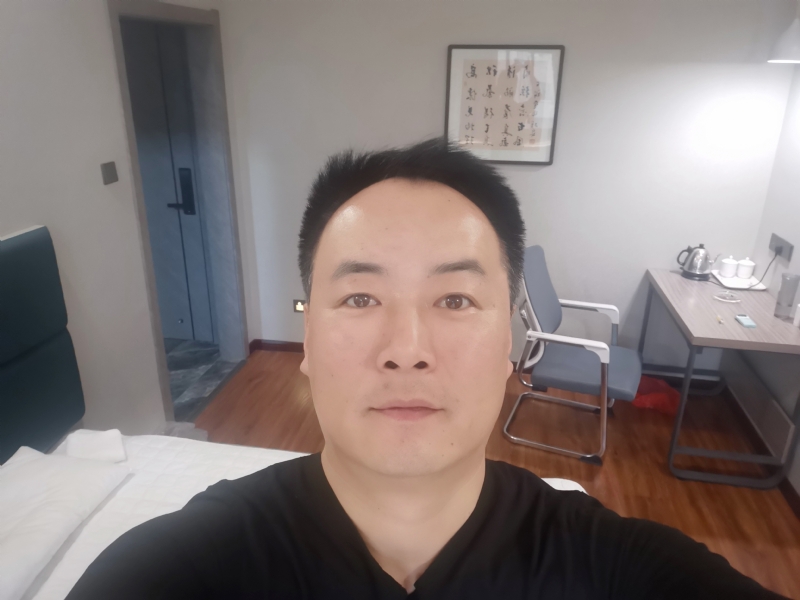 莫待花落空折枝的第一张照片--周口相亲服务中心
