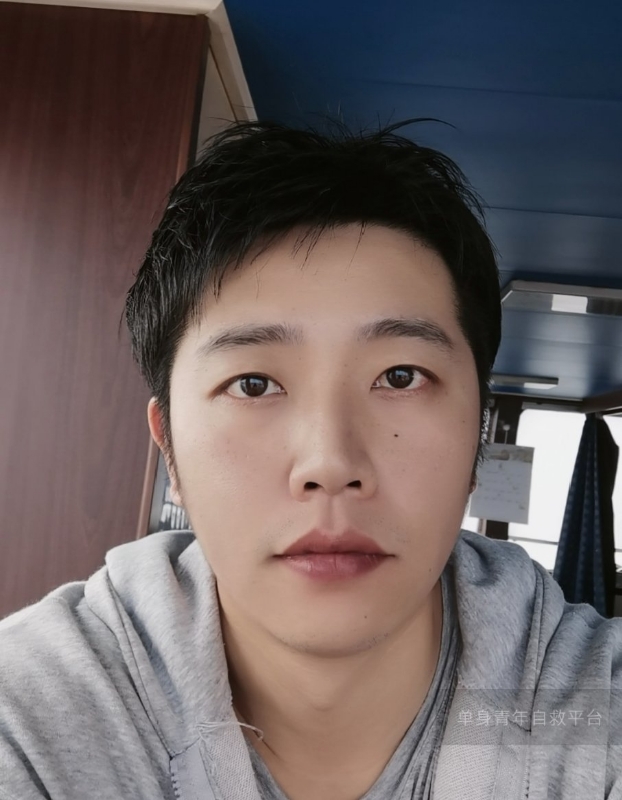 不太帅的男人的第一张照片--周口相亲服务中心