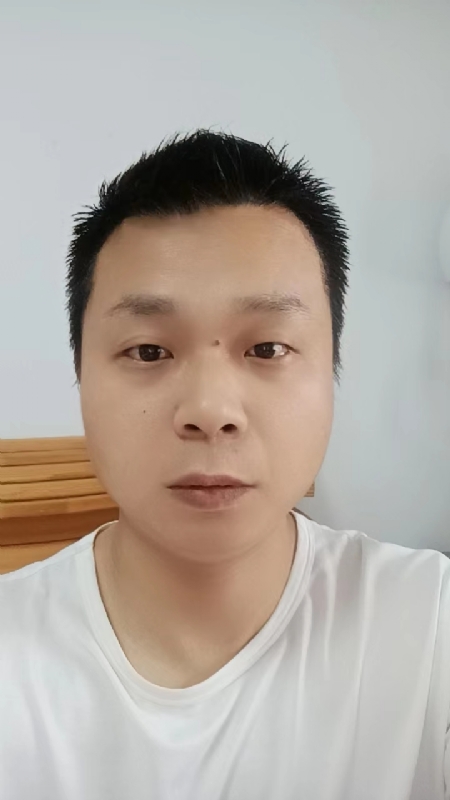 阳光的第一张照片--周口相亲服务中心