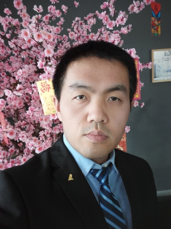 我就是个翻译的第一张照片--周口相亲服务中心