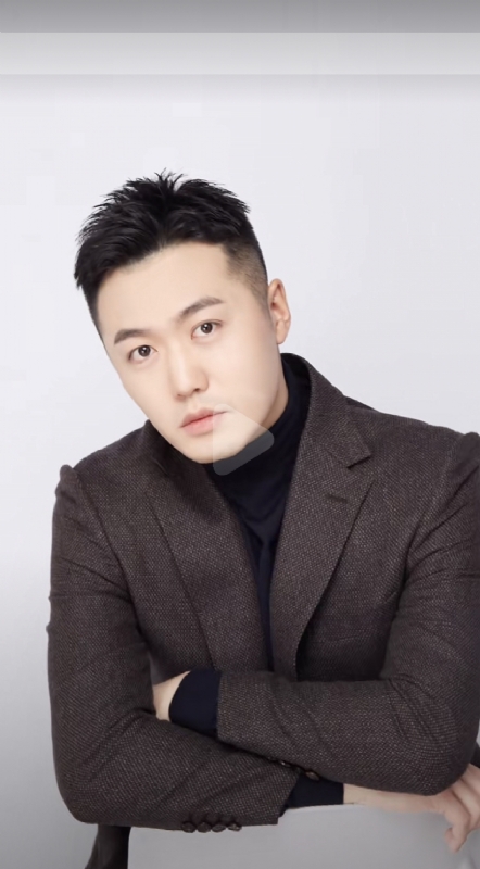 杨天枭的第三张照片--周口相亲服务中心