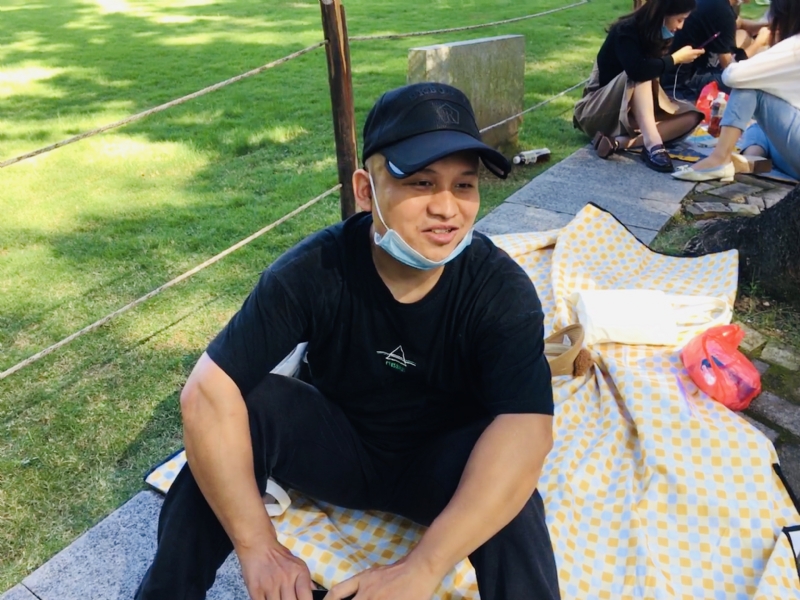 好大一颗石头的第一张照片--周口相亲服务中心