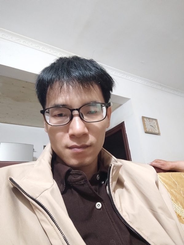 杨一凡的第一张照片--周口相亲服务中心