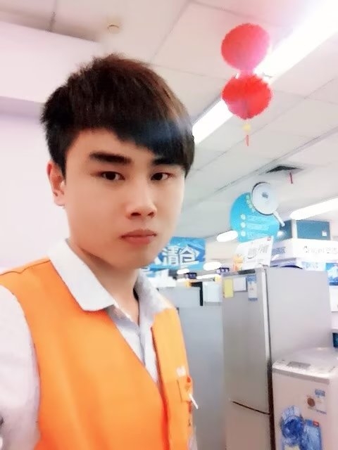 罗自强的第一张照片--周口相亲服务中心