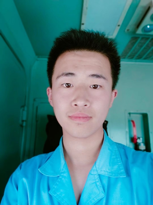 生而为人的第一张照片--周口相亲服务中心