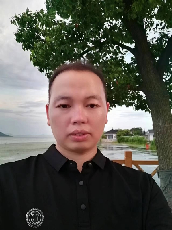 一起说晚安的第一张照片--周口相亲服务中心