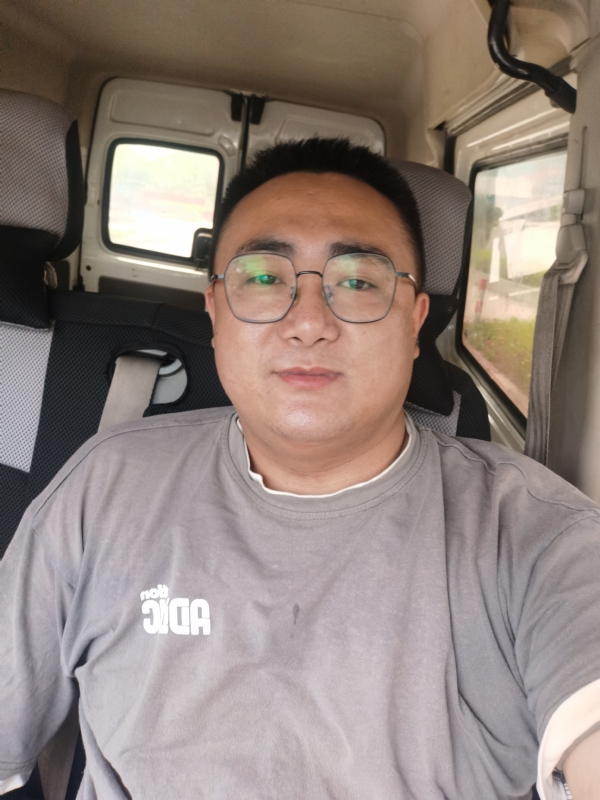 奇卡的第二张照片--周口相亲服务中心