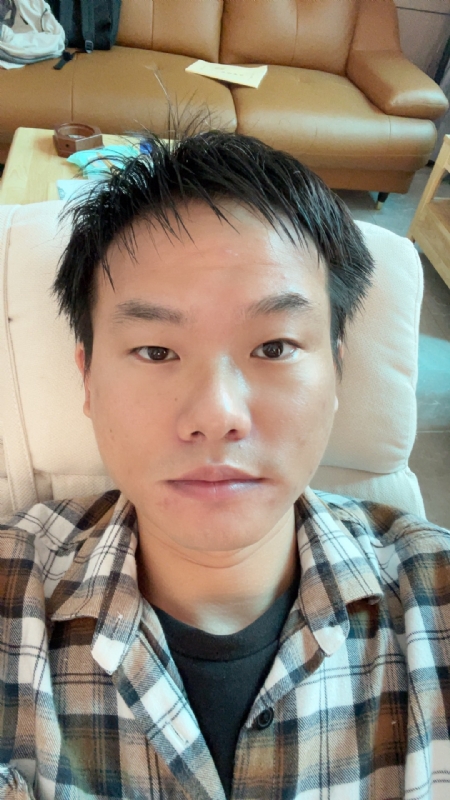 向日葵的第一张照片--周口相亲服务中心