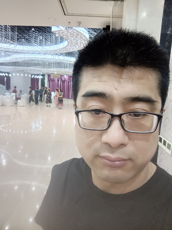 晴天的第三张照片--周口相亲服务中心