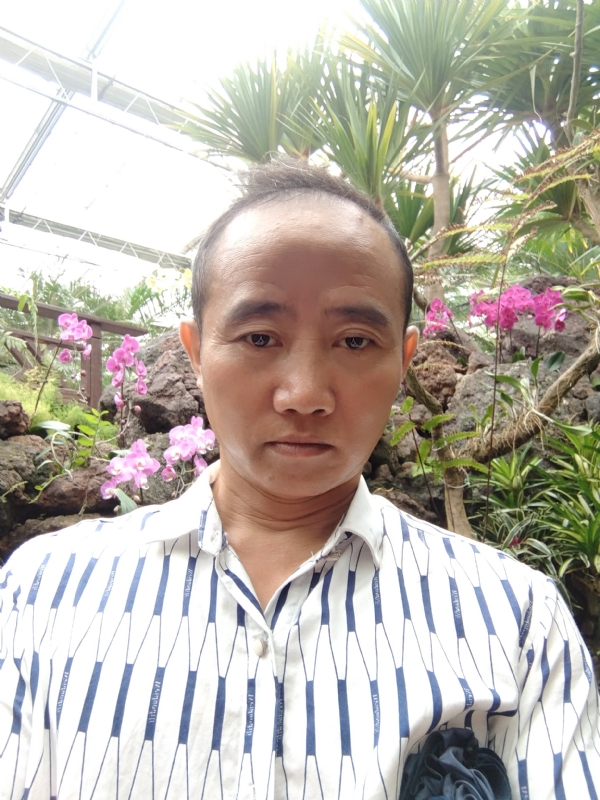 闲云盘鹤的第一张照片--周口相亲服务中心