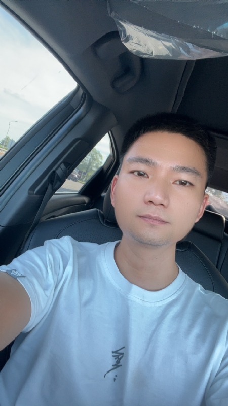 小江的第三张照片--周口相亲服务中心