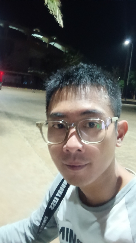 龙龙的第一张照片--周口相亲服务中心